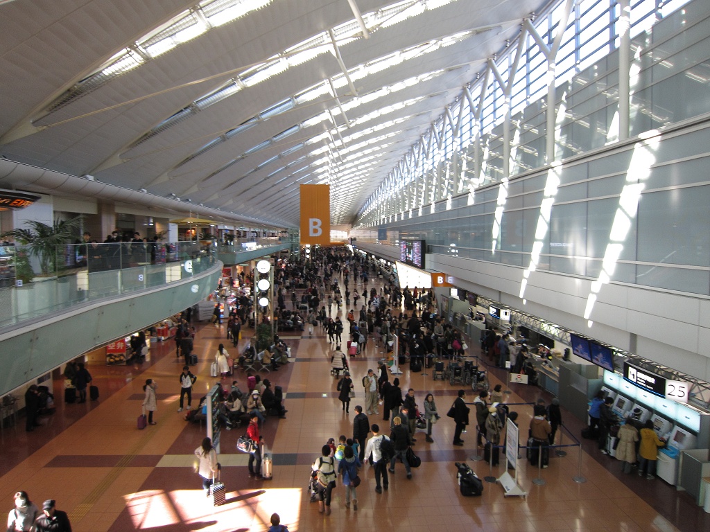 羽田空港 国内線第2旅客ターミナル | アイプラス店長 ...