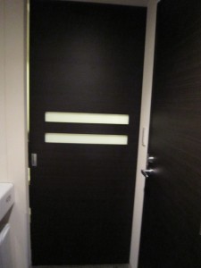 榛名の湯 ドーミーイン高崎 シングルルーム 部屋の中にも扉があります