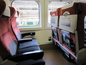 JR東日本 E4系 山形新幹線つばさ 座席
