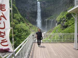 日光 華厳の滝 有料観瀑台1階