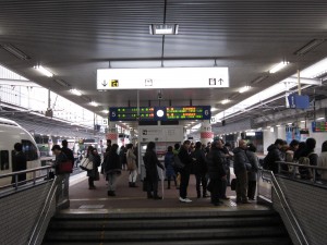 JR鹿児島本線 博多駅 5番線 6番線 主に大牟田・鳥栖方面へ行く列車が発着します