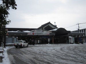 西日本鉄道大宰府線 太宰府駅 駅舎 この日は大雪でした