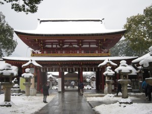 太宰府天満宮 楼門 この日は大雪でした
