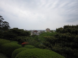 金沢 兼六園 眺望台から金沢市内を見る