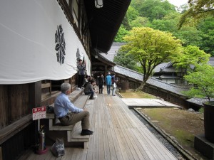 大本山 永平寺 法堂 横から撮影