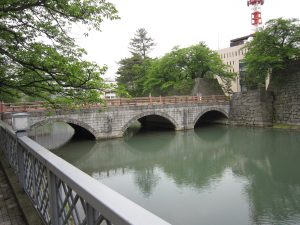 福井城 かつての本丸へかかっていた橋