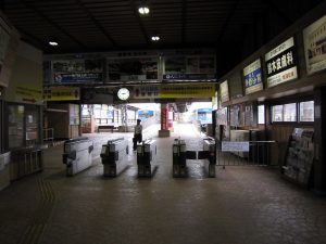 伊豆箱根鉄道駿豆線 三島駅 JRとの乗り換え改札口 SuuicaやToicaでは通れません