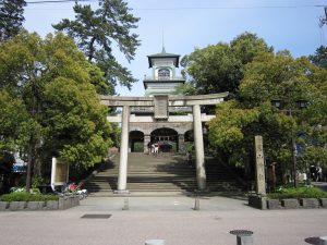 金沢 尾山神社 大鳥居と神門