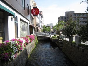 金沢 香林坊界隈 水路が風情を感じさせます