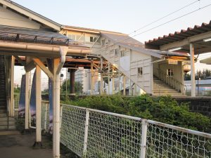 JR東北本線 仙北町駅 駅舎とホームを結ぶ跨線橋