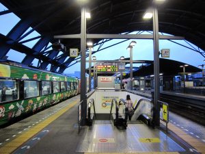 JR土讃線 高知駅 1番線・2番線 1番線は主に特急、2番線は須崎・窪川方面行きの列車が発着します