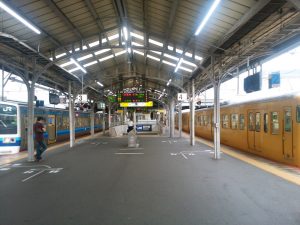 JR山陽本線 岡山駅 3番線・4番線 主に山陽本線で相生方面と、赤穂線で播州赤穂方面に行く列車が発着します