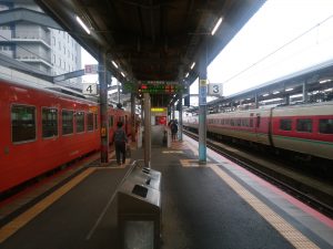 JR山陰本線 出雲市駅 3番線・4番線 主に浜田・益田・新山口方面行きの列車が発着します