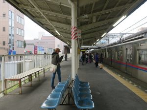 京成電鉄 京成本線 京成臼井駅 1番線 主に上野・押上・都営浅草線・京急線方面に行く列車が発着します