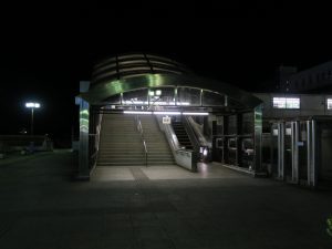 JR成田線 成田駅 西口への跨線橋