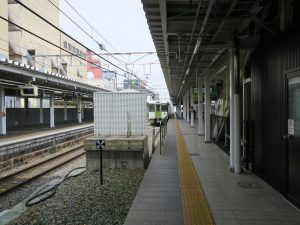 JR飯山線 長野駅 3番線と4番線の間にあるバリケード