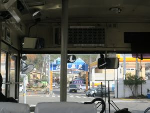 アルピコ交通バス 浅間温泉行き 車内 浅間温泉入口バス停付近を走行中