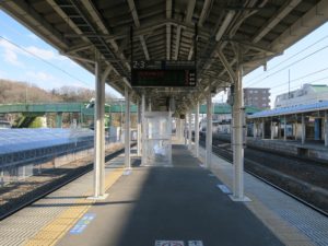 JR常磐線 湯本駅 2・3番線 主に水戸・上野・東京方面に行く列車が発着します