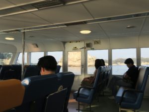 松島湾一周観光船 仁王丸 船内の様子