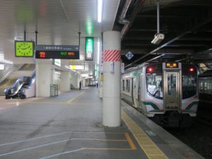 JR東北本線 仙台駅 1番線 主に東北本線を走る列車が発着します