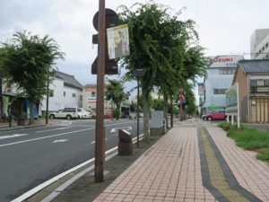 JR筑肥線 唐津駅 駅前へ続く道路