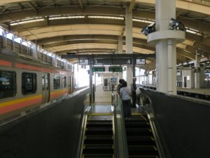 JR越後線 新潟駅 3番線・4番線 主に普通列車が発着します