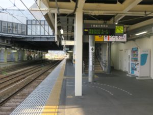JR奥羽本線 弘前駅 1番線 主に青森方向に行く列車が発着します
