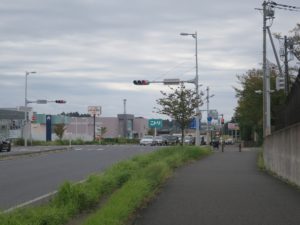 県道19号線 八千代橋西交差点 つくば温泉 喜楽里別邸へはここを右折します