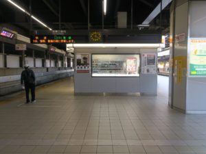 JR東海道線 名古屋駅 1番線 主に豊橋・浜松方面に行く列車が発着します
