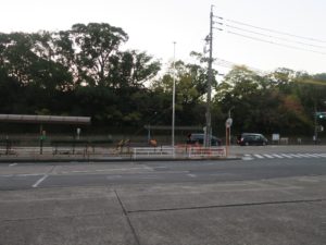 名鉄名古屋本線 神宮前駅 駅前広場 熱田神宮へはここを左に行きます