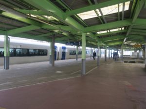 名鉄犬山線 犬山遊園駅 1番線 主に新鵜沼・岐阜方面に行く列車が発着します