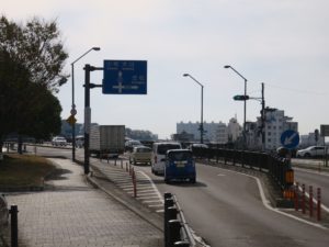 県道各務原・犬山線 新鵜沼駅前 木曽橋 新たにできた道路橋です