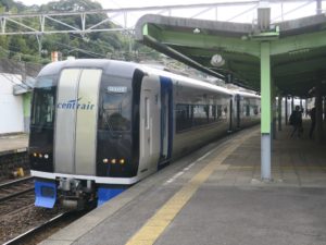 名古屋鉄道 2000系 ミュースカイ 前面 犬山遊園駅にて