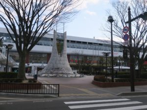 JR東北新幹線 福島駅 西口 駅前広場 モニュメントが建ちます