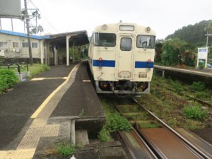 JR日南線 青島駅 1番線 主に油津・志布志方面に行く列車が発着します