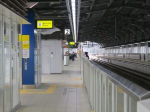 北陸新幹線 黒部宇奈月温泉駅 2番線 主に富山・金沢方面に行く列車が発着します