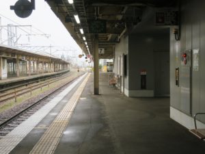 JR氷見線 高岡駅 7番線 主に氷見方面に行く列車が発着します