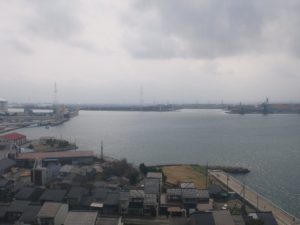 新富山港 新湊大橋歩道 あいの風プロムナードから撮影