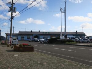 JR花咲線 根室駅 駅舎と駅前ロータリー