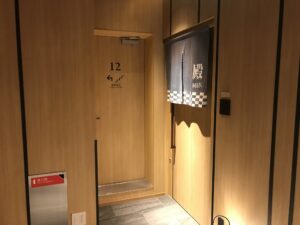カンデオホテルズ東京新橋 12階 大浴場入り口