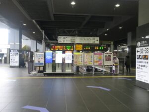 JR山陰本線 京都駅 30番線～33番線の入り口