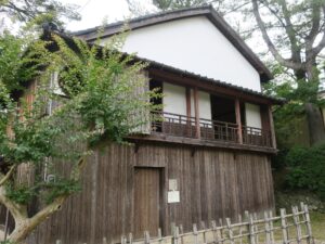 香山公園 枕流亭