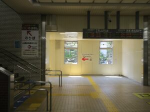 JR山陽本線 新下関駅 新幹線口の改札を撮ったところ