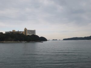 JR参宮線 鳥羽－池の浦シーサイド 車窓から見える鳥羽湾