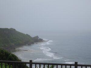 沖縄 平和祈念公園 展望台から見える海