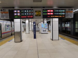 京成本線 京成成田駅 3番線・4番線 高砂・千葉中央・京成成田・成田空港方面に行く列車が発着します