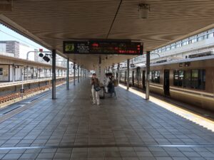 JR山陽本線 姫路駅 7番線・8番線 主に相生・播州赤穂・上郡・岡山方面に行く列車が発着します