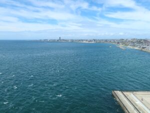 明石海峡大橋 舞子海上プロムナードから明石方向の景色