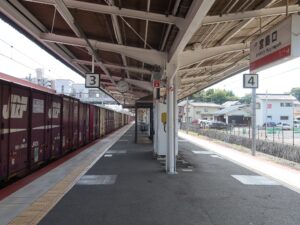 JR山陽本線 宮島口駅 3番線・4番線 主に広島・西条・三原方面に行く列車が発着します