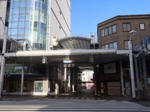 広島 金座街商店街 中央通り側の入り口